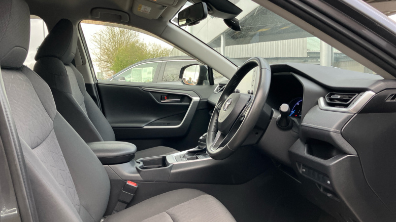 Toyota RAV4 2.5 VVT-i Hybrid Design 5dr CVT 2WD Hybrid Estate